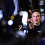 Ông Trump ra đòn với “trọng tài” Phố Wall: Elon Musk hưởng lợi lớn
