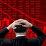 Kinh tế 24h: VN-Index lao dốc, chìm trong sắc đỏ